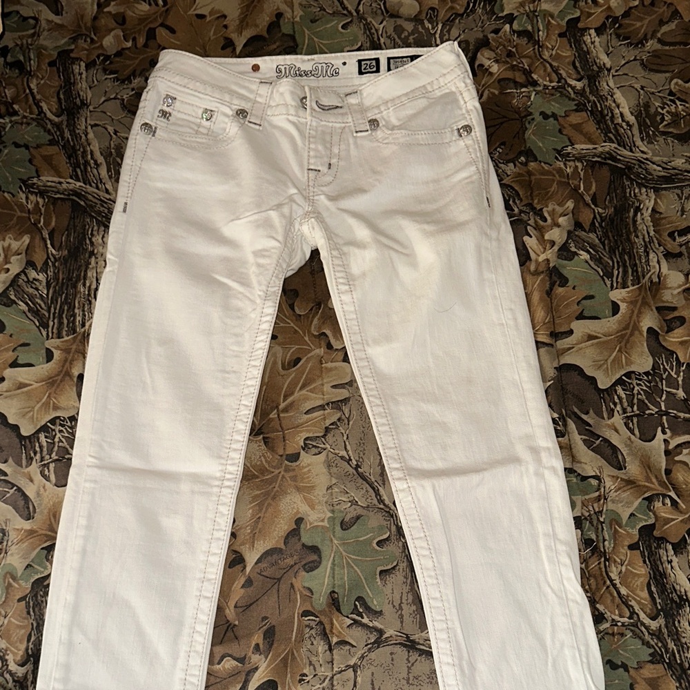 Miss Me Women's Straight Leg White Jeans